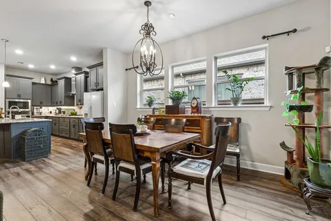 $519,900 | 4717 Beaver Creek Drive, Arlington, TX 76005