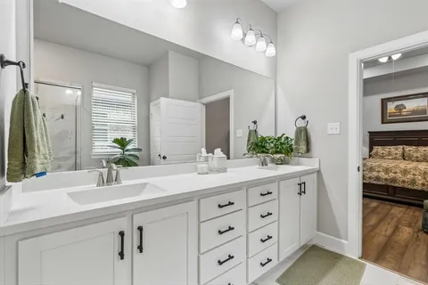 $519,900 | 4717 Beaver Creek Drive, Arlington, TX 76005