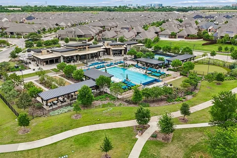 $519,900 | 4717 Beaver Creek Drive, Arlington, TX 76005