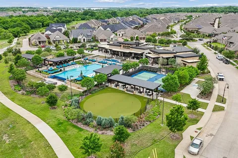 $519,900 | 4717 Beaver Creek Drive, Arlington, TX 76005