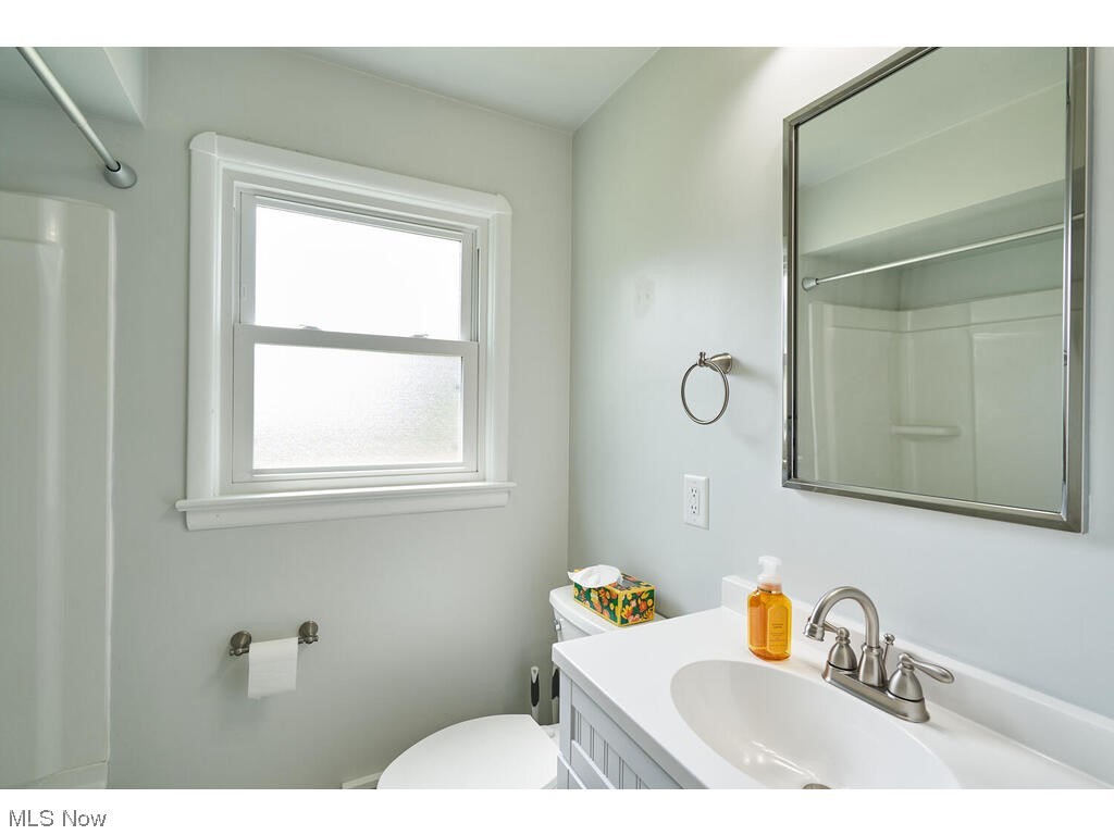 13236 Harper Road Strongsville, OH 44149 - Photo 16 of 26 Gallery Image 16