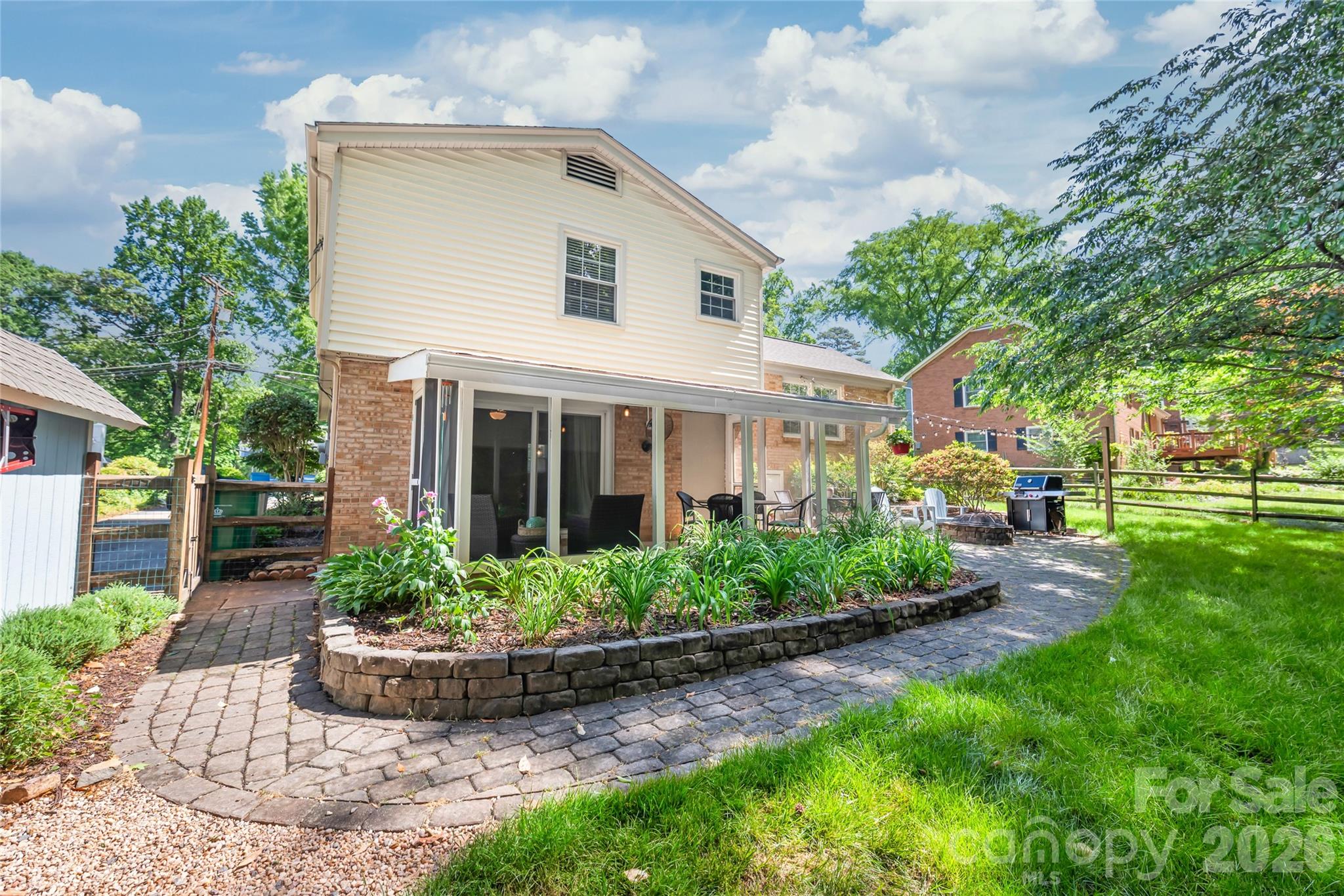 2912 Spring Valley Road Charlotte, NC 28210 - Photo 27 of 35
