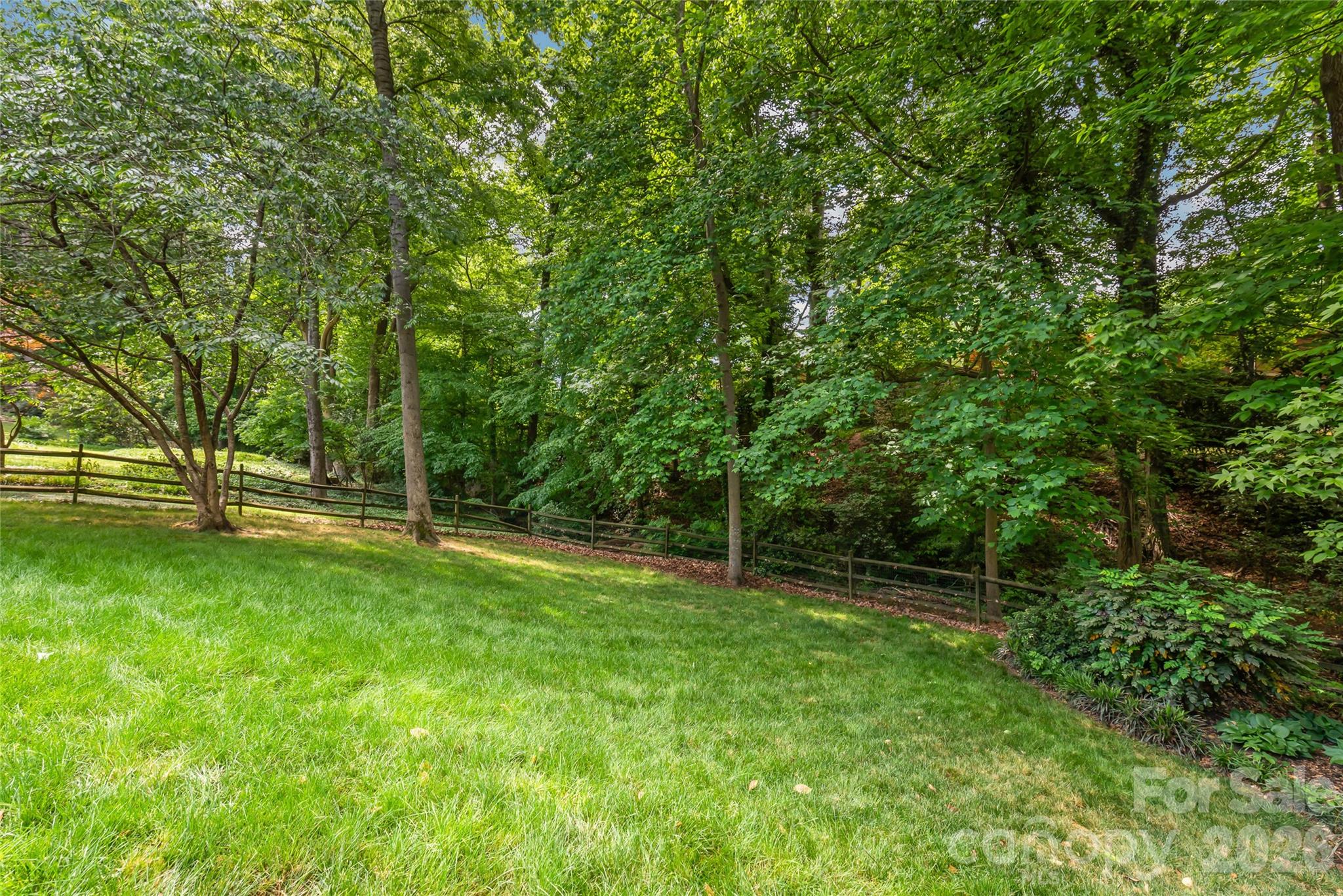 2912 Spring Valley Road Charlotte, NC 28210 - Photo 30 of 35
