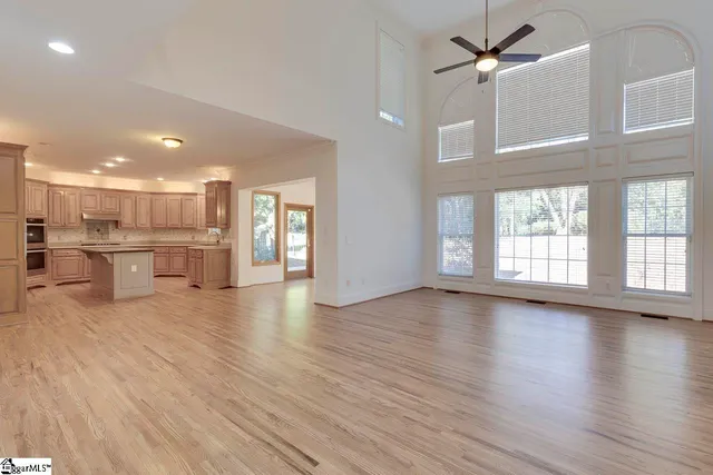 $889,000 | 516 Foxcroft Road, Greenville, SC 29615