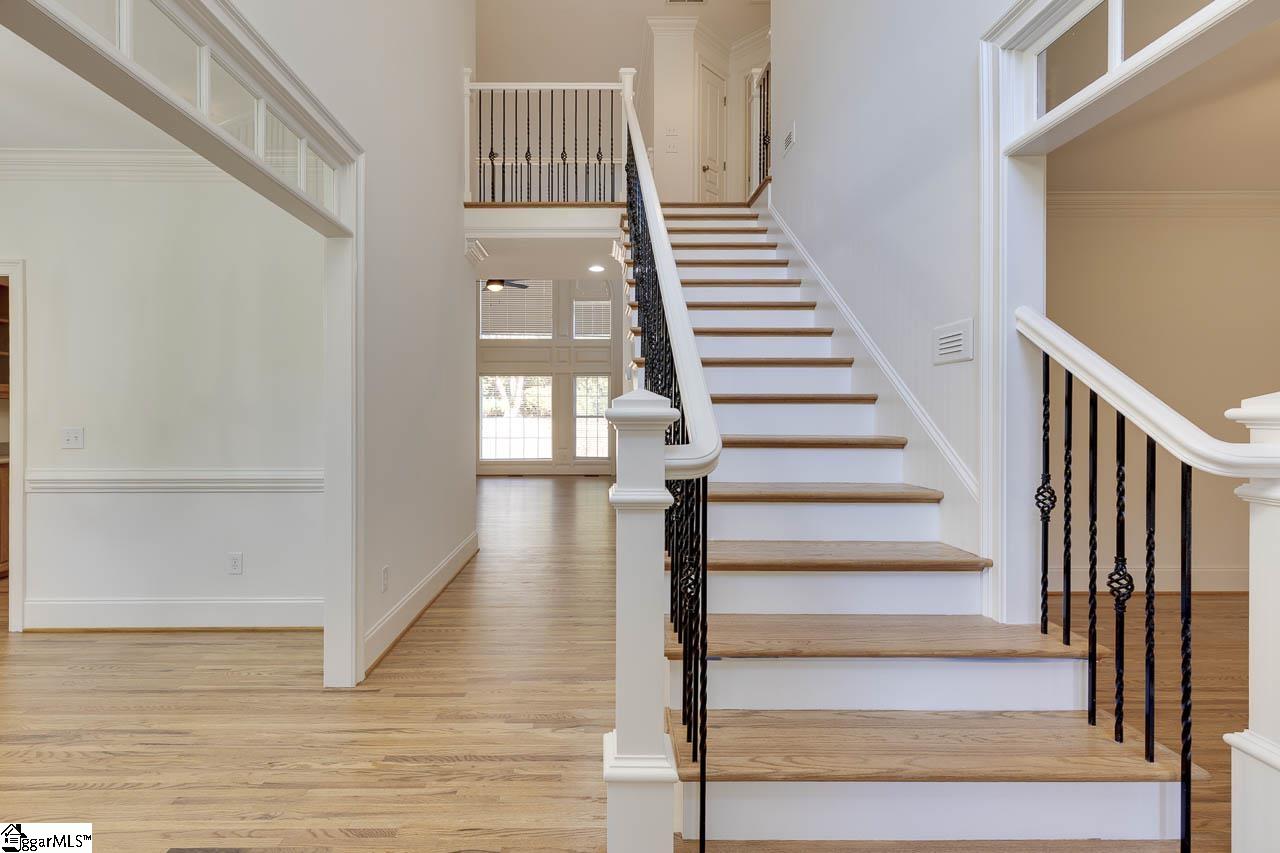 516 Foxcroft Road Greenville, SC 29615 - Photo 5 of 41