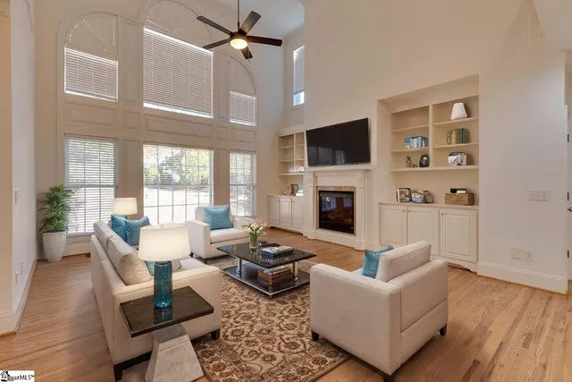 $889,000 | 516 Foxcroft Road, Greenville, SC 29615