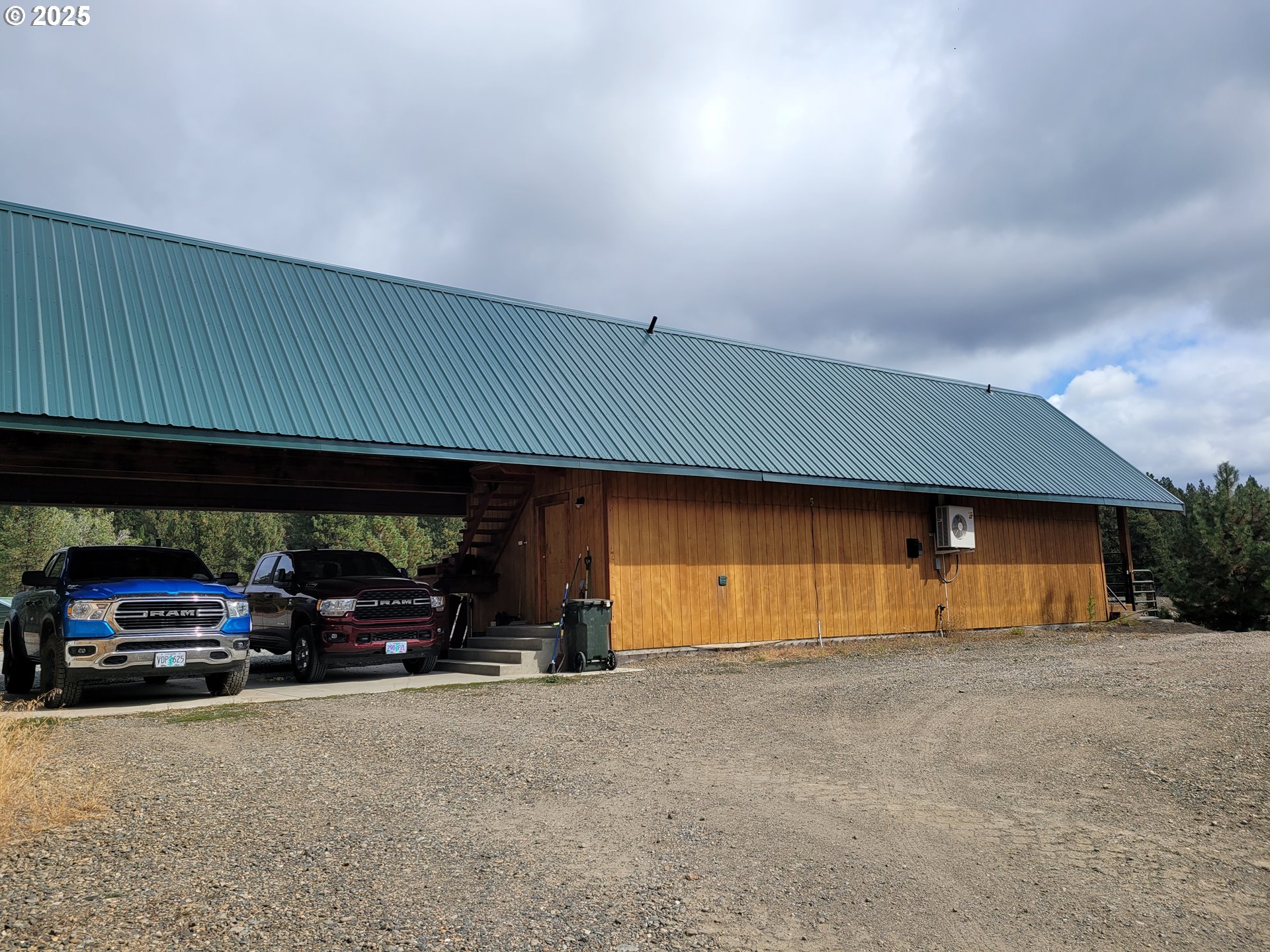 1 Iron Horse Loop Sumpter, OR 97877 - Photo 19 of 40 a car parked in front of garage