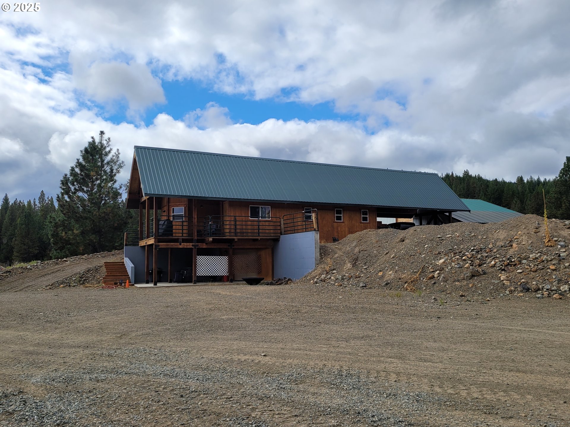 1 Iron Horse Loop Sumpter, OR 97877 - Photo 23 of 40 a view of outdoor space with large trees