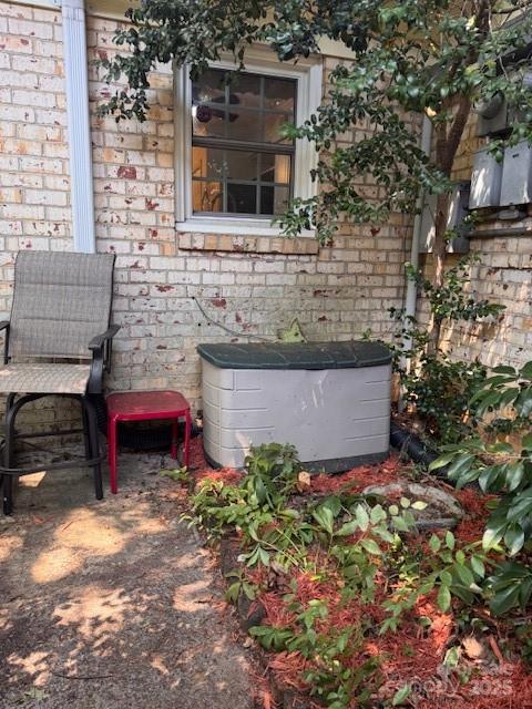 2227 Rexford Road Charlotte, NC 28211 - Photo 24 of 31 a view of a bench in the backyard