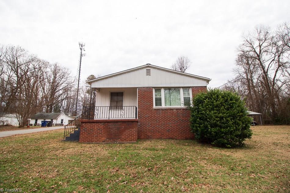 17 Carnes Road Southwest Winston-Salem, NC 27127 - Photo 14 of 16 Front Of Home