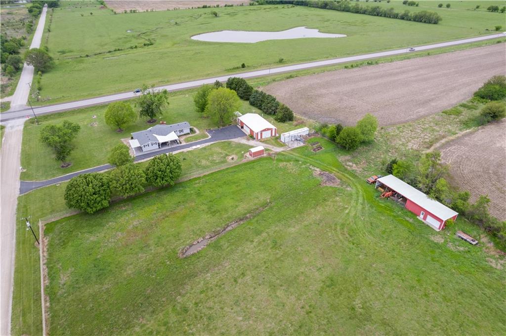 1504 17000 Road Parsons, KS 67357 - Photo 82 of 90