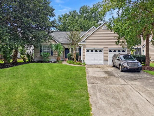 $748,000 | 1239 Wild Olive Drive, Mount Pleasant, SC 29464