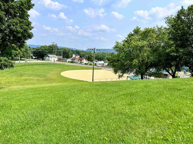 $35,900 | 105 Tower, Wauzeka, WI 53826