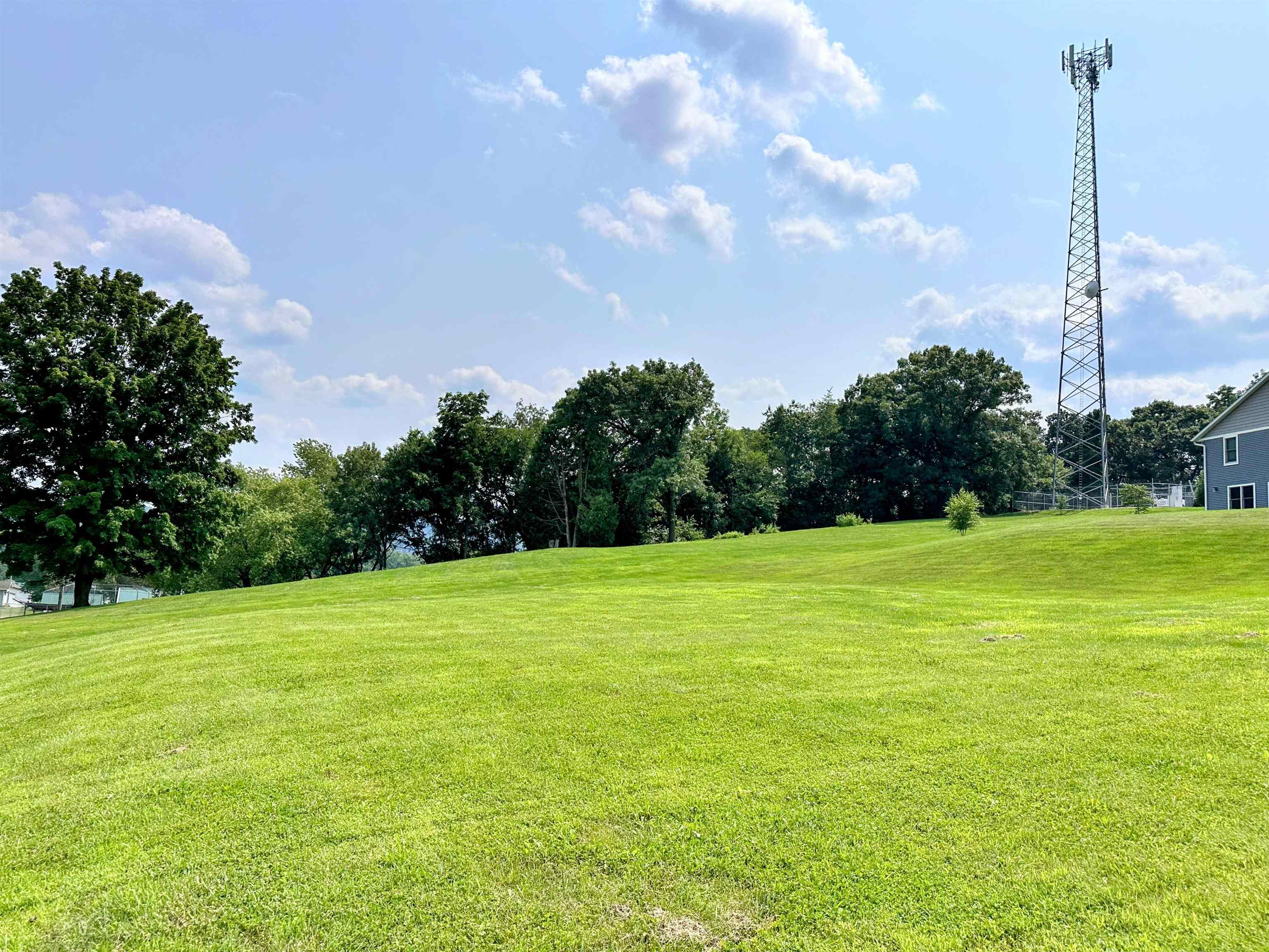 105 Tower Wauzeka, WI 53826 - Photo 7 of 8