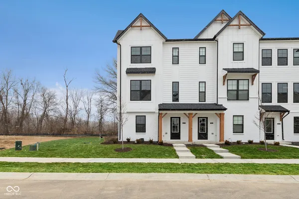 $340,990 | 4507 Yellowwood Avenue, Brownsburg, IN 46112