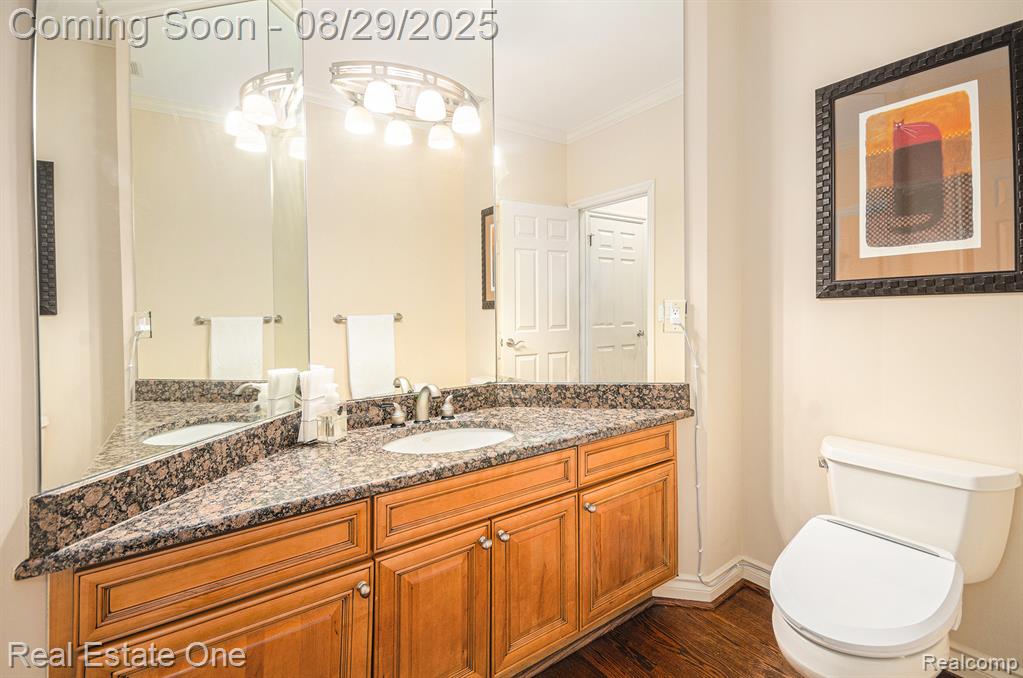 6040 North Rochester Road Rochester Hills, MI 48306 - Photo 20 of 45