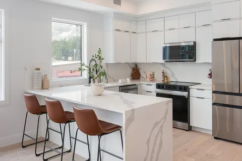 $589,900 | 140 Shirley Street, Unit 220, Winthrop, MA 02152