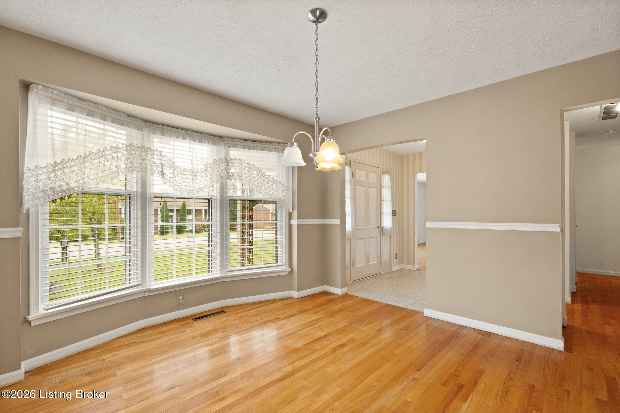 6502 Hollow Tree Road Louisville, KY 40228 - Photo 33 of 63 33-33-6502 Hollow Tree Rd-35