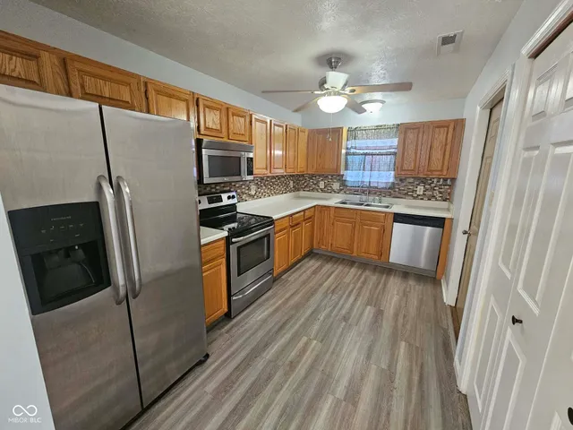 $1,650 | 385 Polk Manor Drive, Greenwood, IN 46143