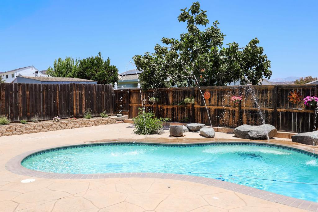 10129 Timberlane Way Santee, CA 92071 - Photo 12 of 18