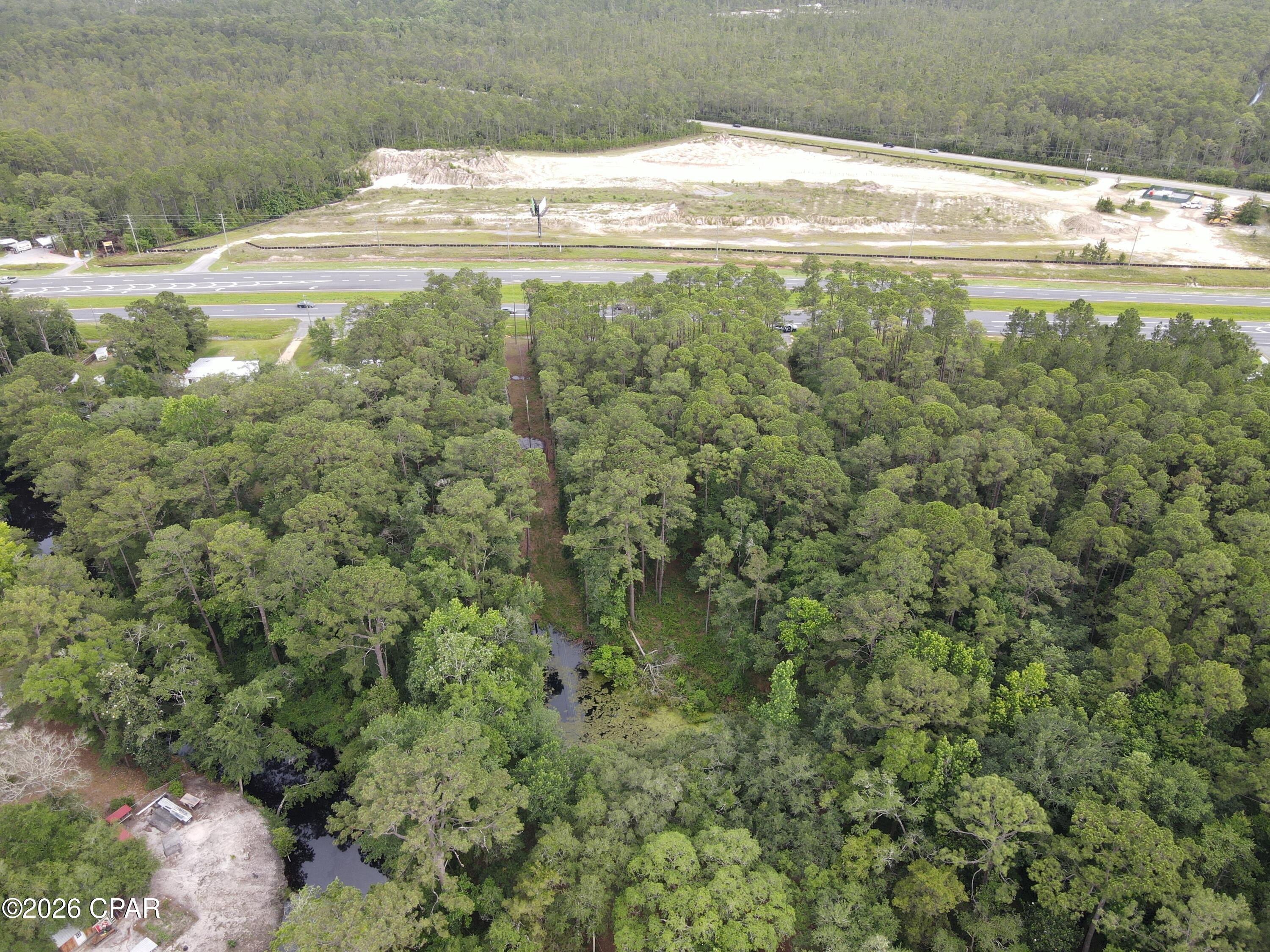 331 South Freeport Freeport, FL 32439 - Photo 3 of 9