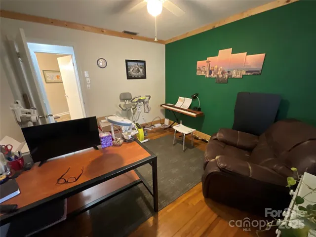 $320,000 | 305 Meadowood Circle, Kannapolis, NC 28081