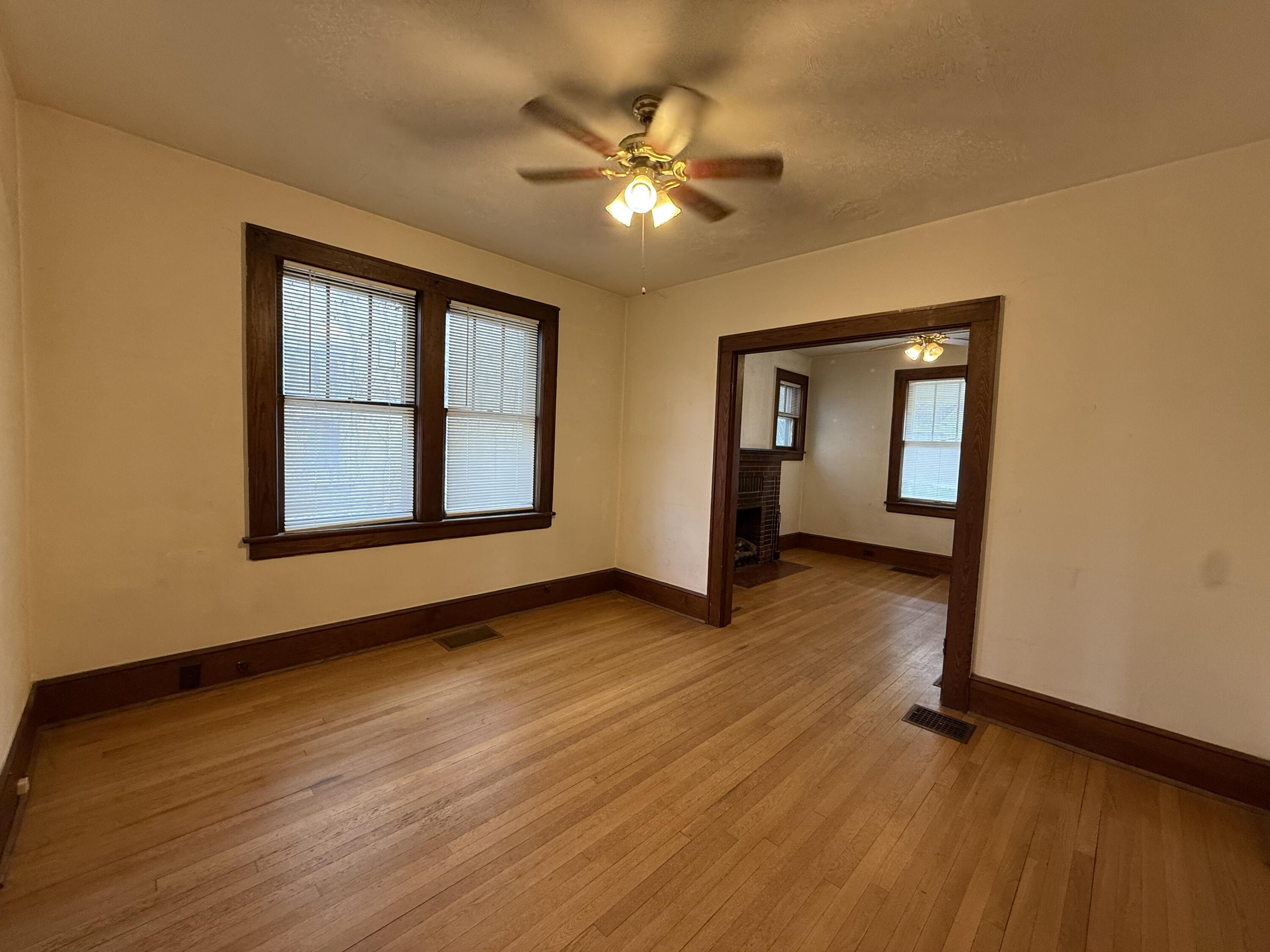 1342 Craig Robertson Road Southeast Roanoke, VA 24014 - Photo 23 of 42 IMG_3557