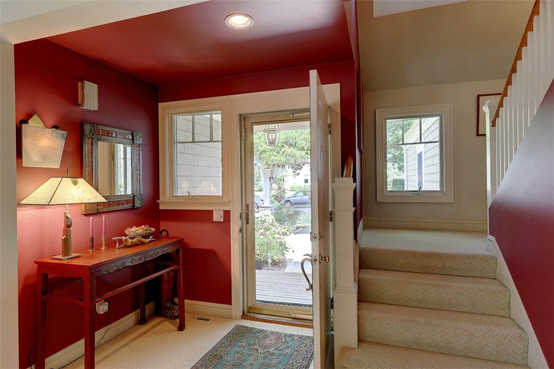 14 Oyster Point, Unit 14 Warren, RI 02885 - Photo 3 of 28 Gallery Image 3