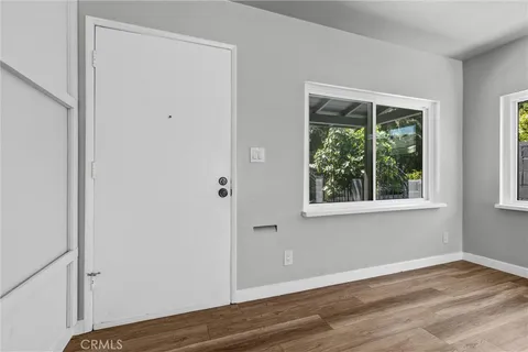 $1,244,000 | 6512 Coldwater Canyon Avenue, Valley Glen, CA 91606