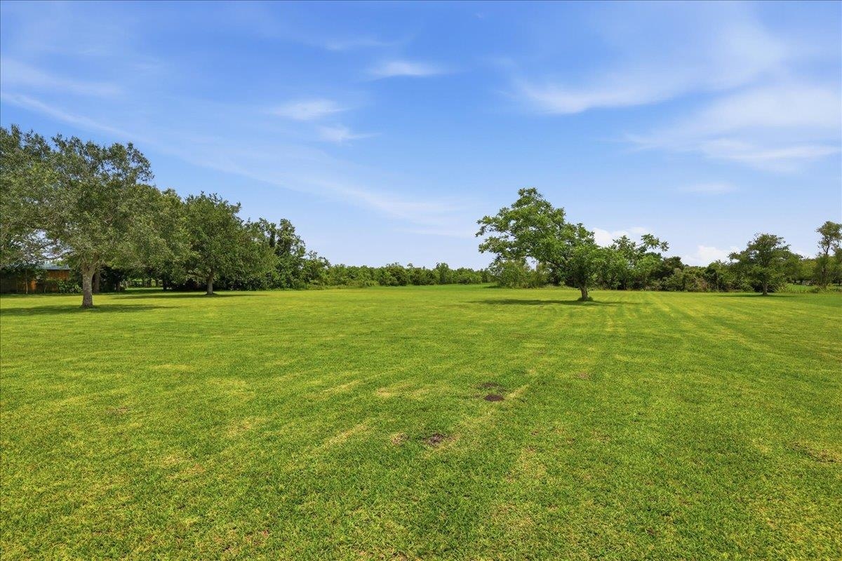 8077 Rice Lane Beaumont, TX 77705 - Photo 32 of 36