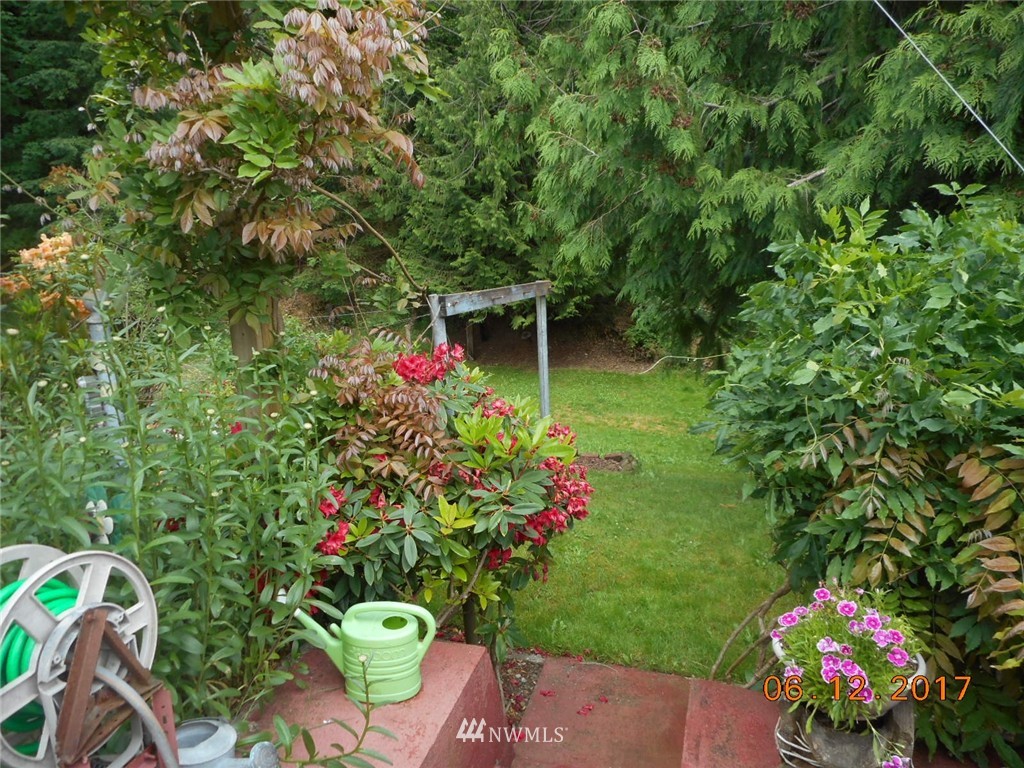 2904 Pine Road Northeast Bremerton, WA 98310 - Photo 13 of 18