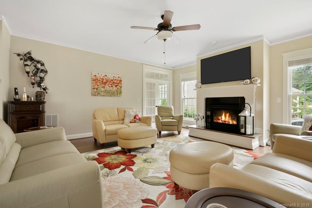 828 Elswick Court, Unit 1336 Fort Mill, SC 29708 - Photo 5 of 36