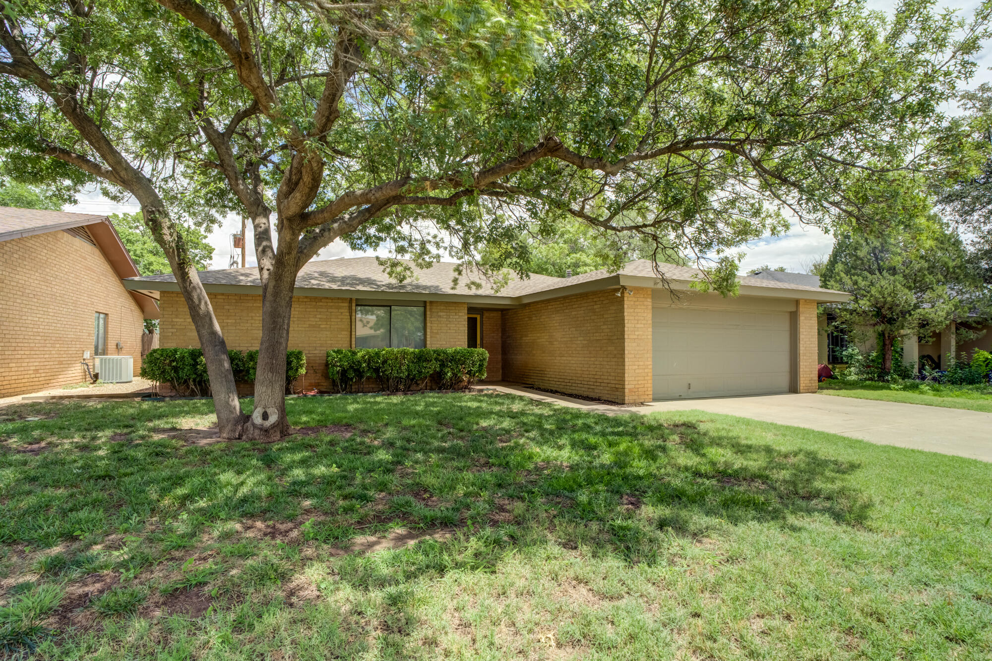 3414 91st Street Lubbock, TX 79423 - Photo 1 of 35 DSC08839_40_41_42_43
