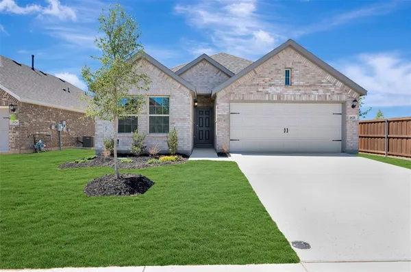 $339,990 | 1020 Tarryhill Drive, Crowley, TX 76036