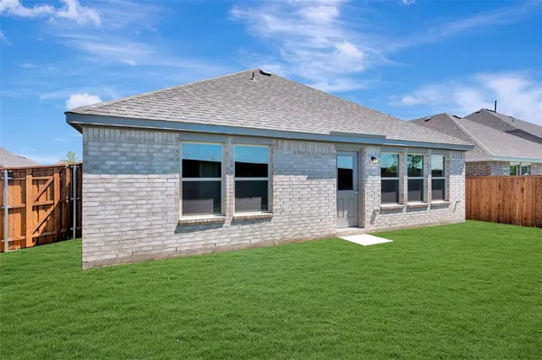 $339,990 | 1020 Tarryhill Drive, Crowley, TX 76036