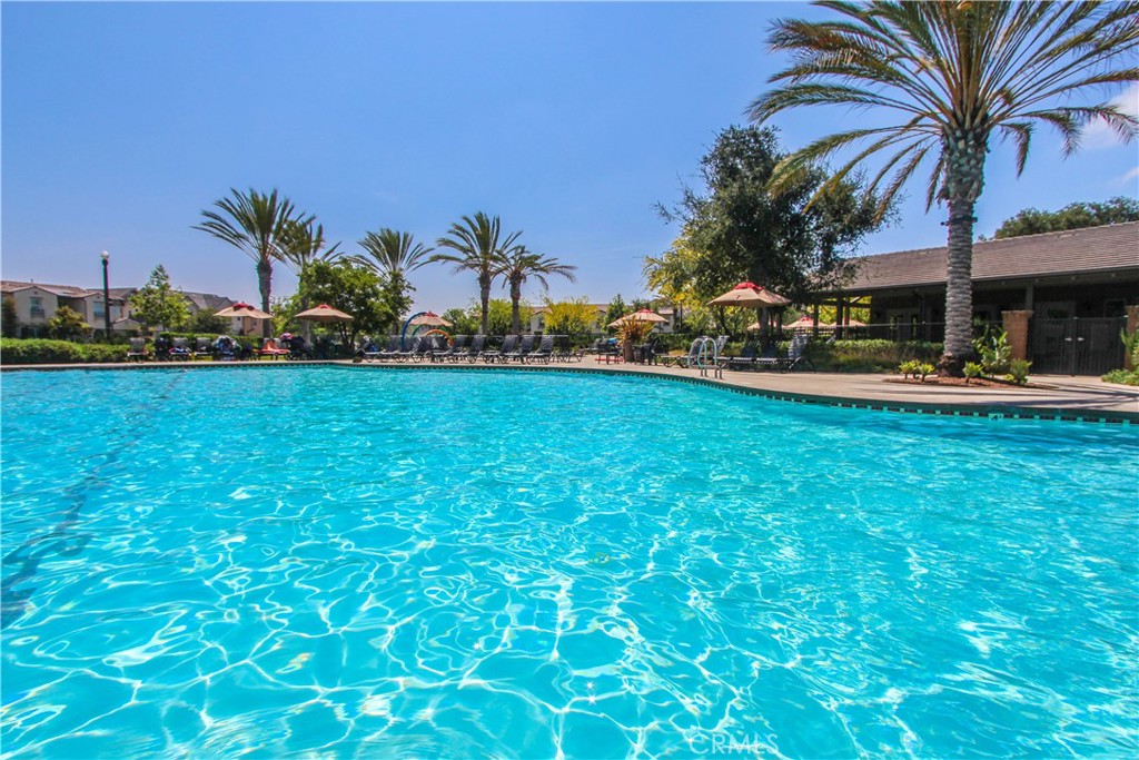 32 Garrison Loop Ladera Ranch, CA 92694 - Photo 29 of 31 Wonderful amenities