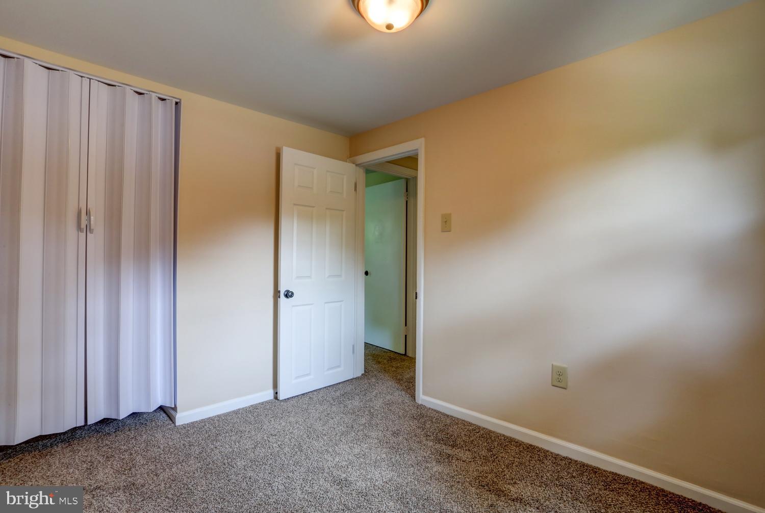 425 North Lane Lititz, PA 17543 - Photo 24 of 35