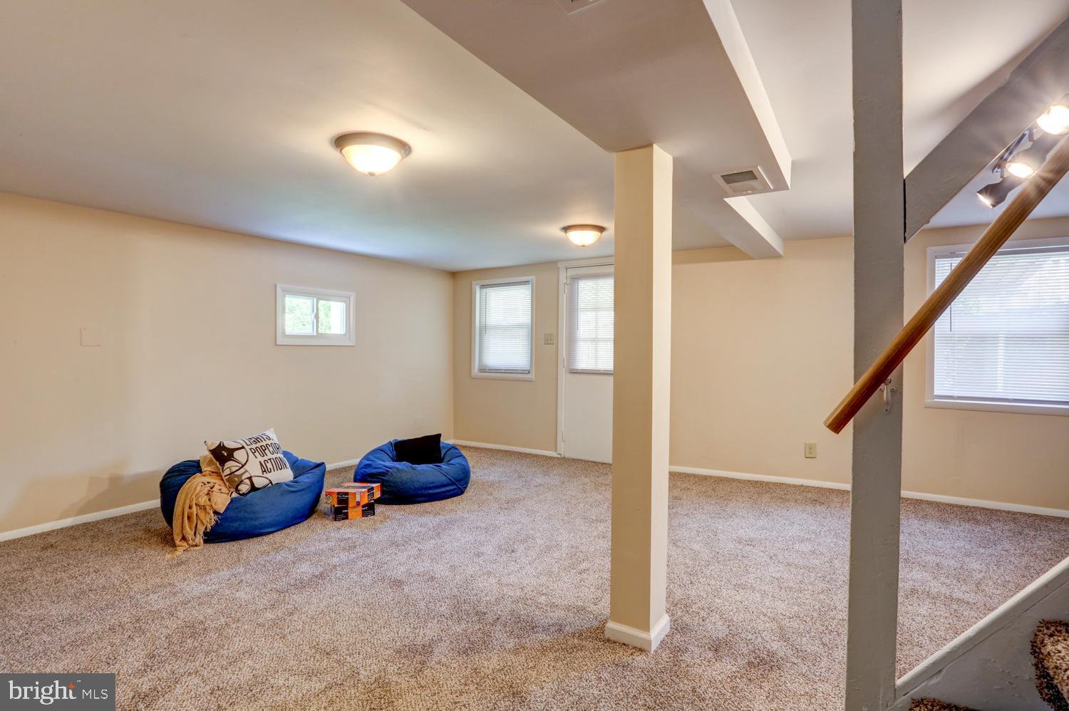 425 North Lane Lititz, PA 17543 - Photo 25 of 35