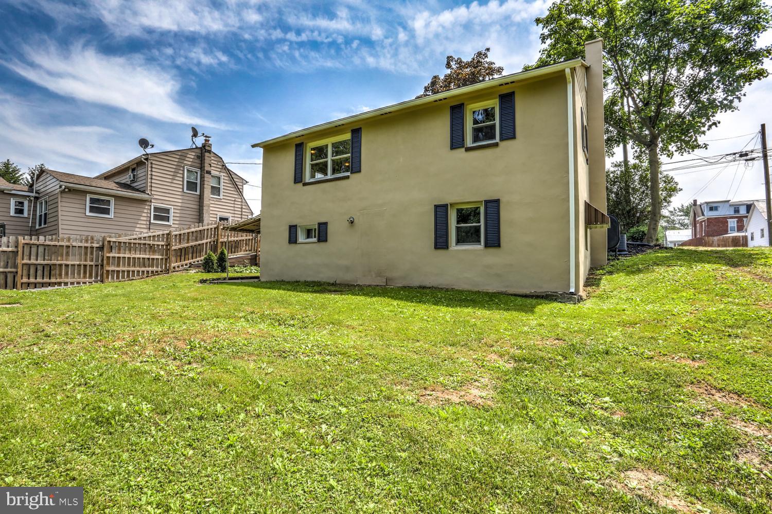 425 North Lane Lititz, PA 17543 - Photo 32 of 35