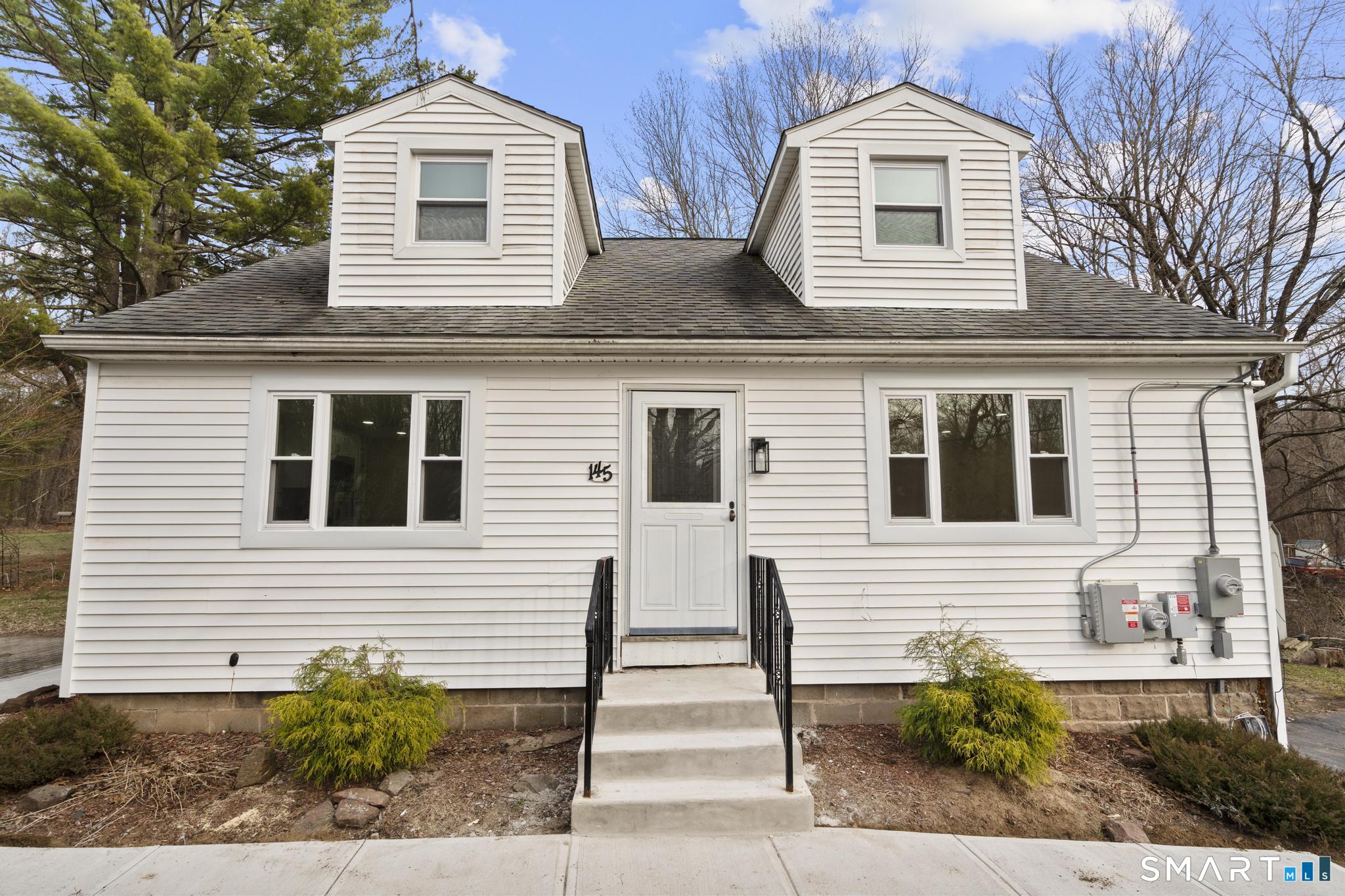 145 Wells Road East Windsor, CT 06088 - Photo 2 of 34