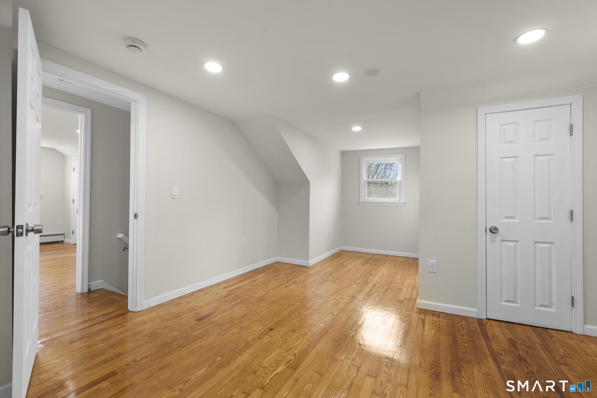 145 Wells Road East Windsor, CT 06088 - Photo 23 of 34