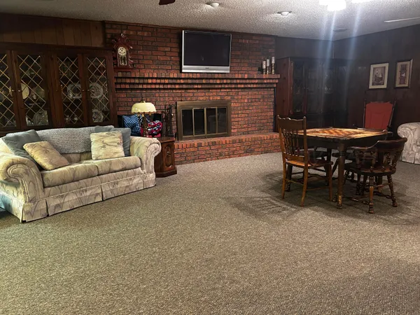 $200,000 | 216 North 7th Street, Canadian, TX 79014