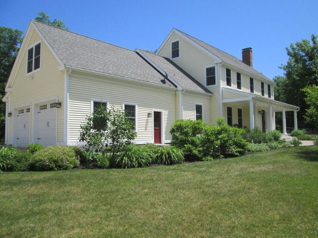 19 Sanborn Road Hampton Falls, NH 03844 - Photo 3 of 28