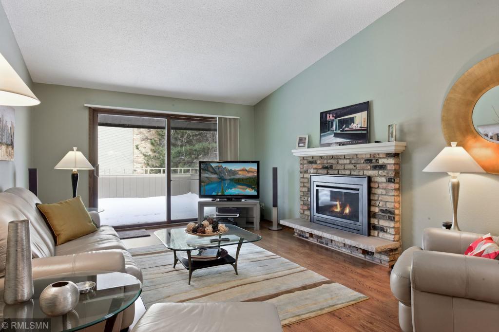 10259 Scarborough Road Bloomington, MN 55437 - Photo 16 of 37 Gallery Image 16