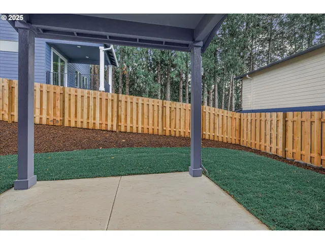$569,500 | 284 Northwest Mawrcrest Drive, Gresham, OR 97030