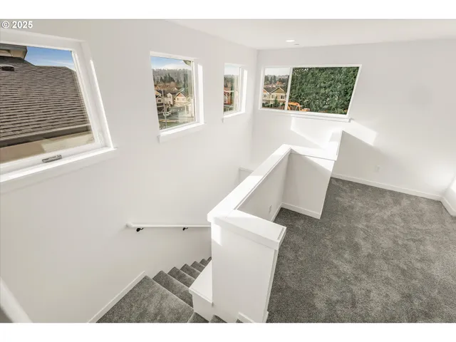 $569,500 | 284 Northwest Mawrcrest Drive, Gresham, OR 97030