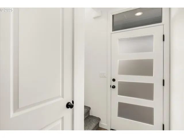 $569,500 | 284 Northwest Mawrcrest Drive, Gresham, OR 97030