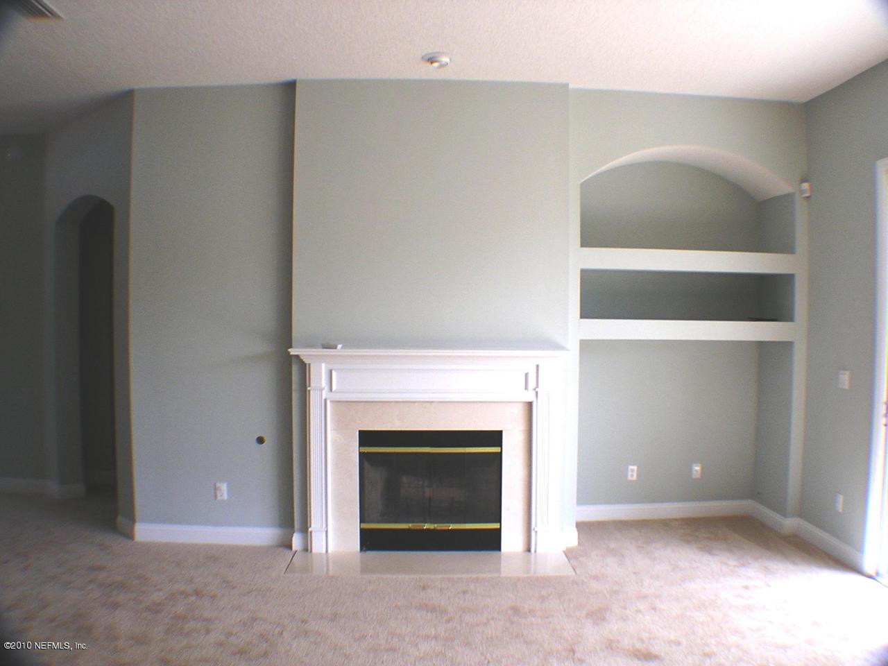 1245 Paradise Pond Road St. Augustine, FL 32092 - Photo 15 of 37 Gas fireplace