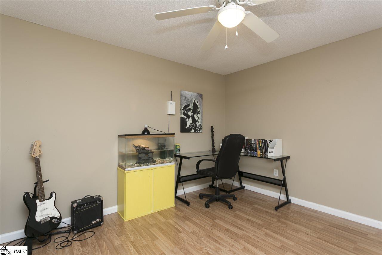 301 Ridgeover Drive Greenville, SC 29617 - Photo 11 of 17 Gallery Image 11