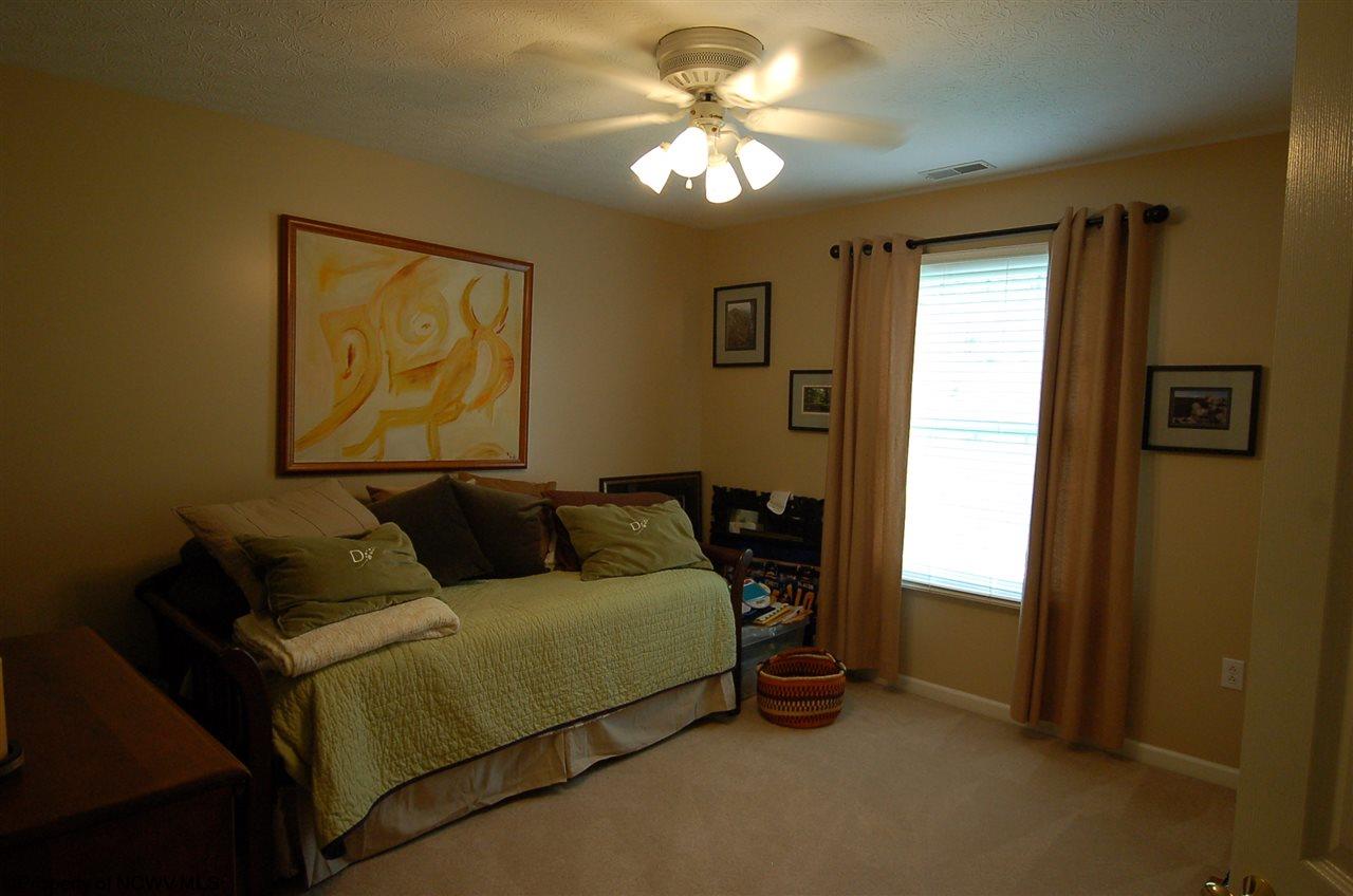 3012 Dogwood Road Bridgeport, WV 26330 - Photo 9 of 19 Gallery Image 9